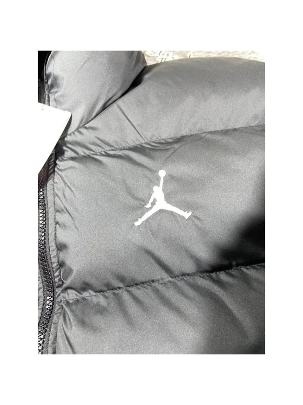 Air Jordan Brooklyn Therma-FIT Puffer Jacket Sz Large Men Black White HV0532-010